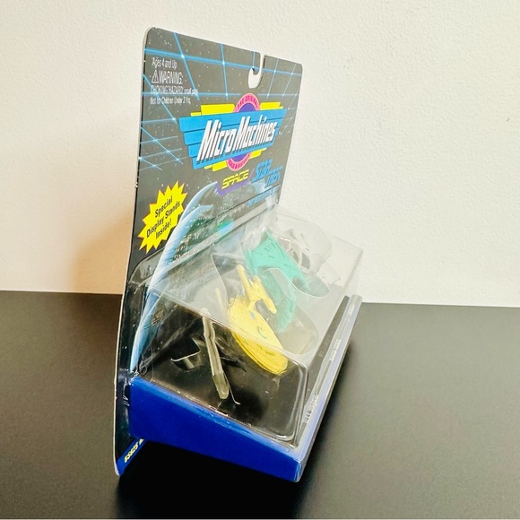 Micro Machines Star Trek The Next Generation STARGAZER WARBIRD SHUTTLECRAFT New! - Picture 3 of 7
